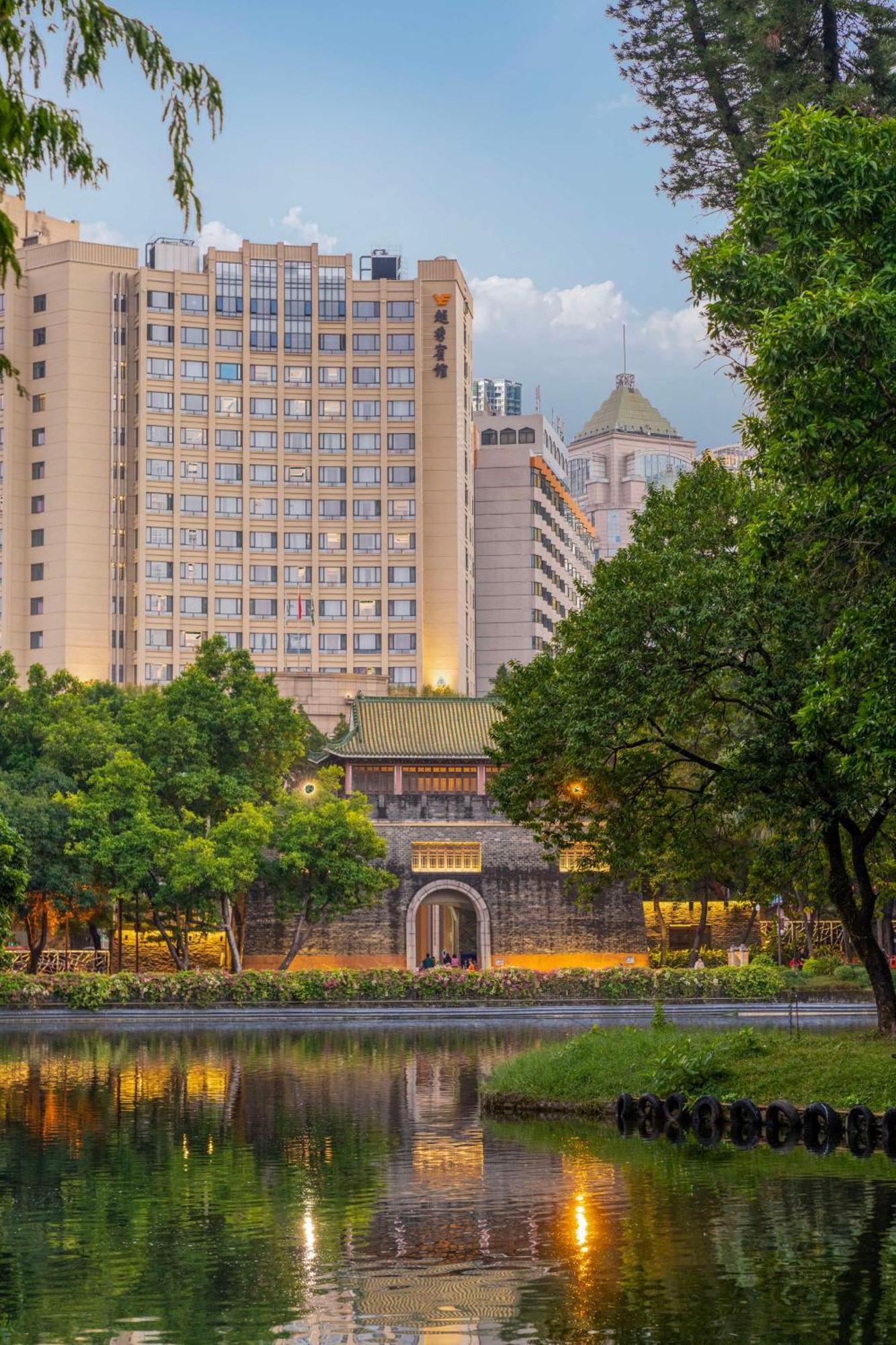 Yuexiu Hotel Guangzhou, Curio Collection By Hilton Esterno foto