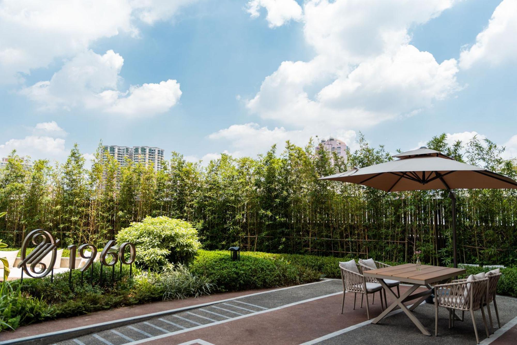Yuexiu Hotel Guangzhou, Curio Collection By Hilton Esterno foto