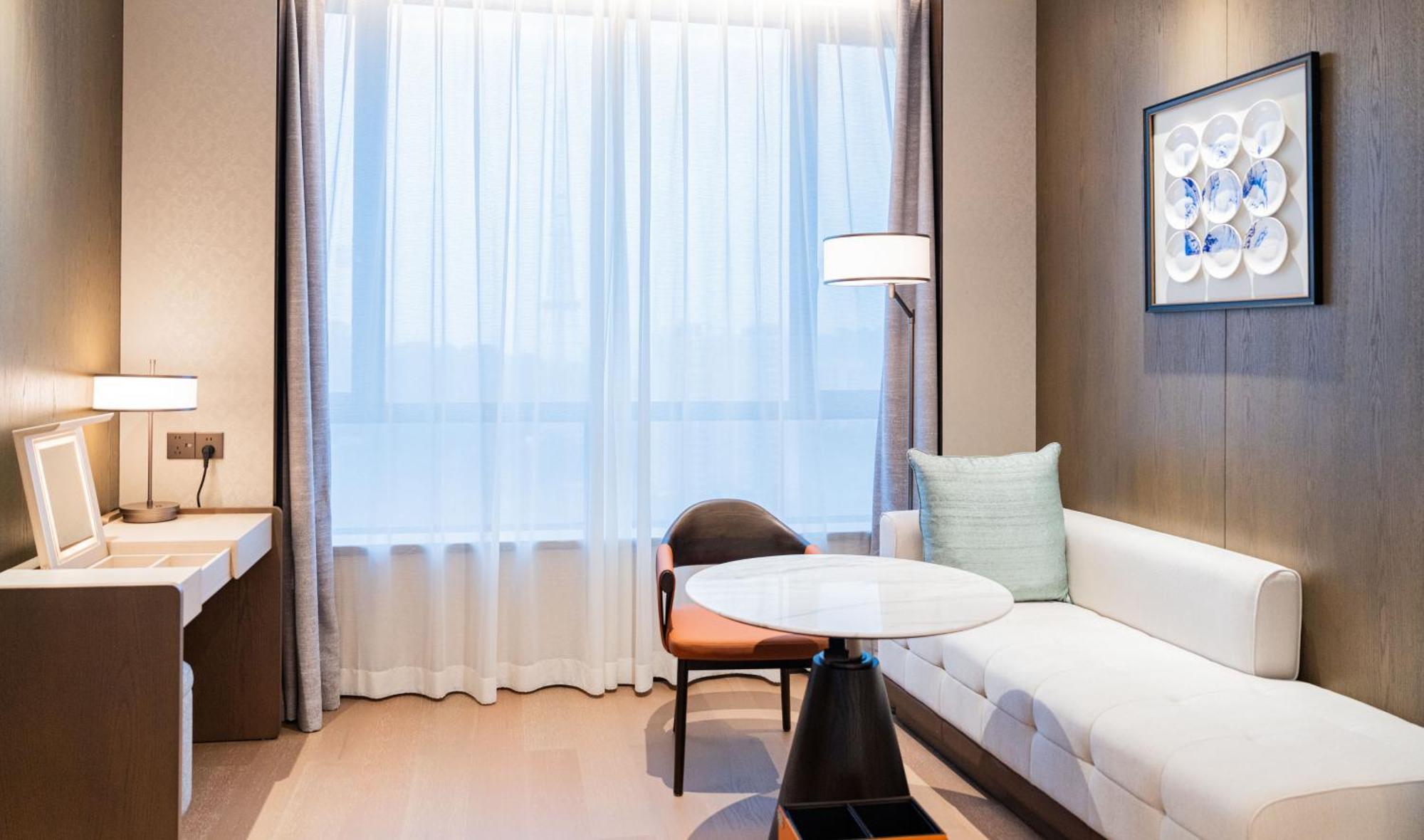 Yuexiu Hotel Guangzhou, Curio Collection By Hilton Esterno foto
